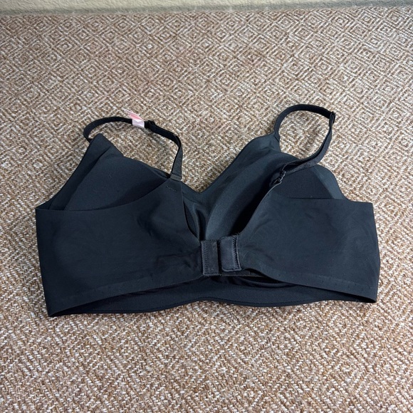 Victoria's Secret Pink Bra Womens Black Wireless Lightly Lined Bralette Top Sz M - Picture 3 of 8